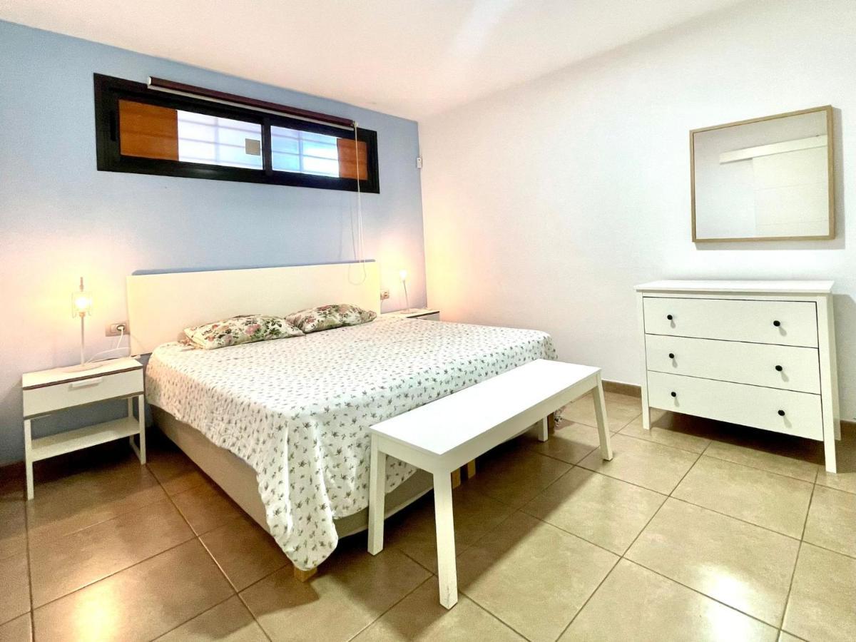 Apartamento Valdes Center - Los Cristianos アロナ エクステリア 写真